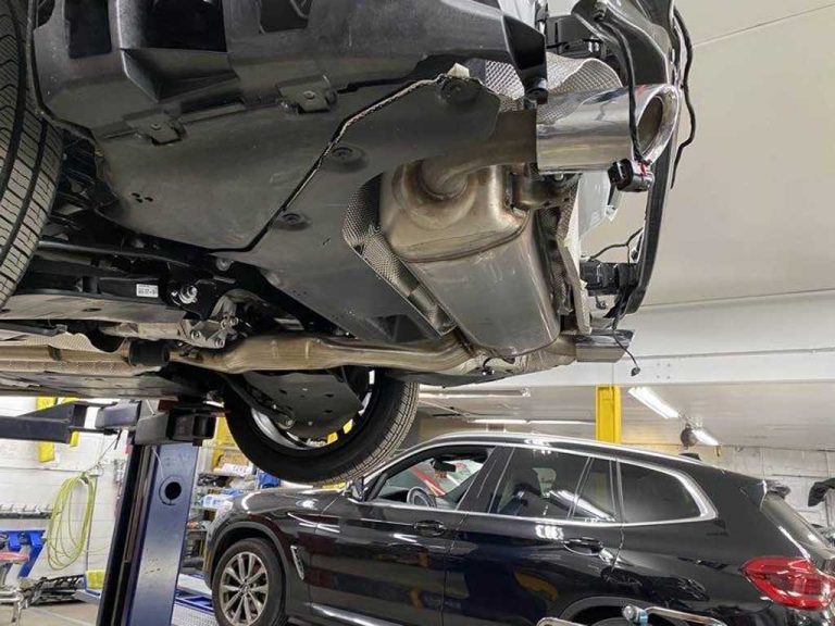 2020 BMW 3 Series 330i xDrive rear damage repair