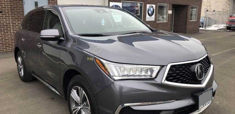 2019 Acura MDX AWD scratches & dents repair